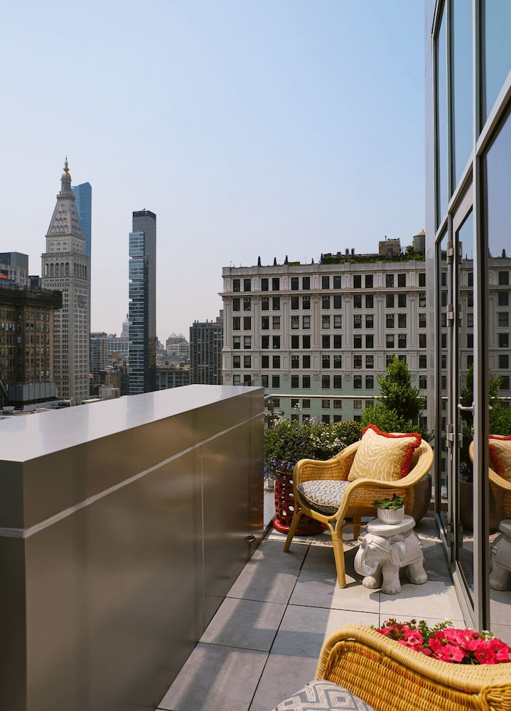 The Fifth Avenue Hotel - photo 34