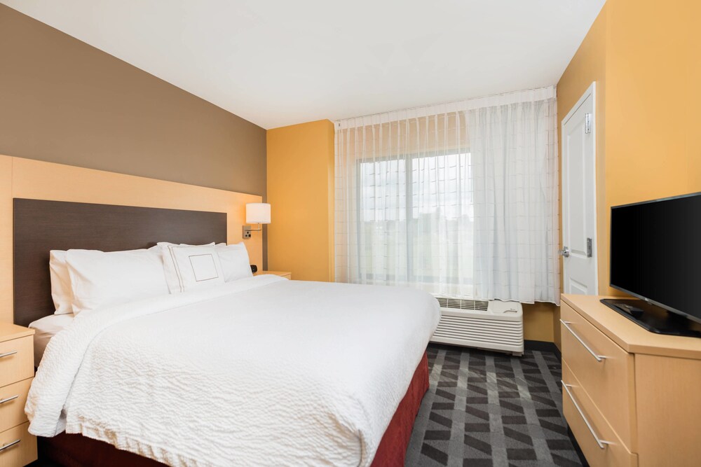 TownePlace Suites by Marriott New Hartford - photo 28