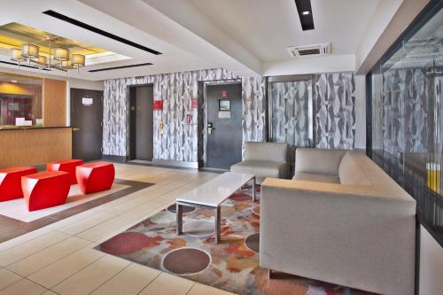 Commack Inn - photo 15