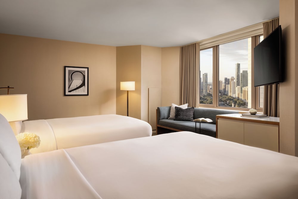 Fairmont Chicago at Millennium Park - photo 22