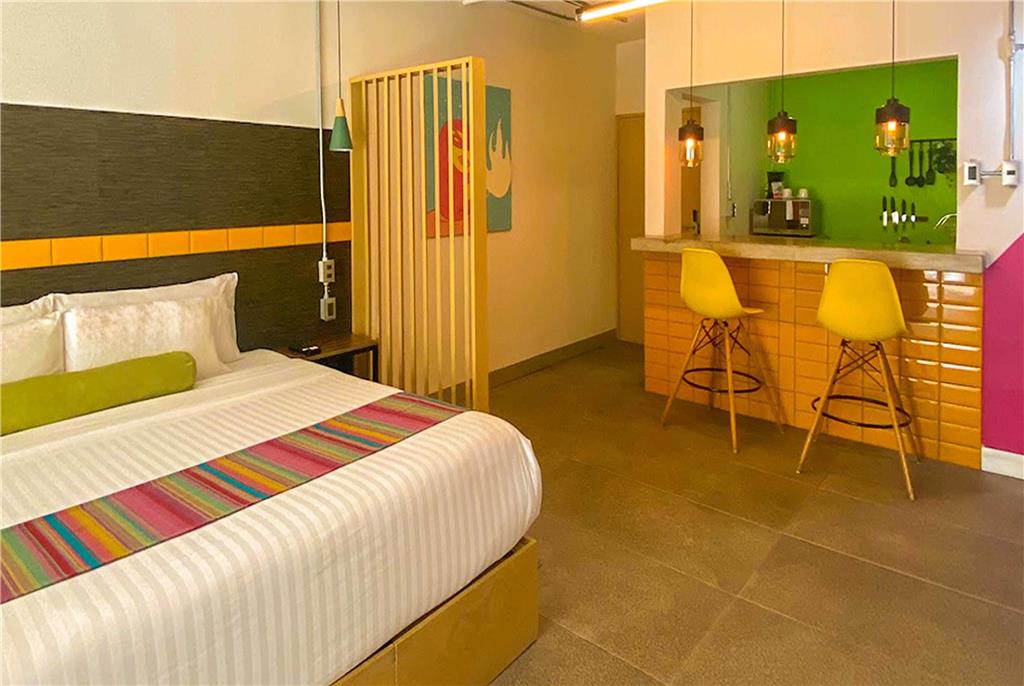 Guest room