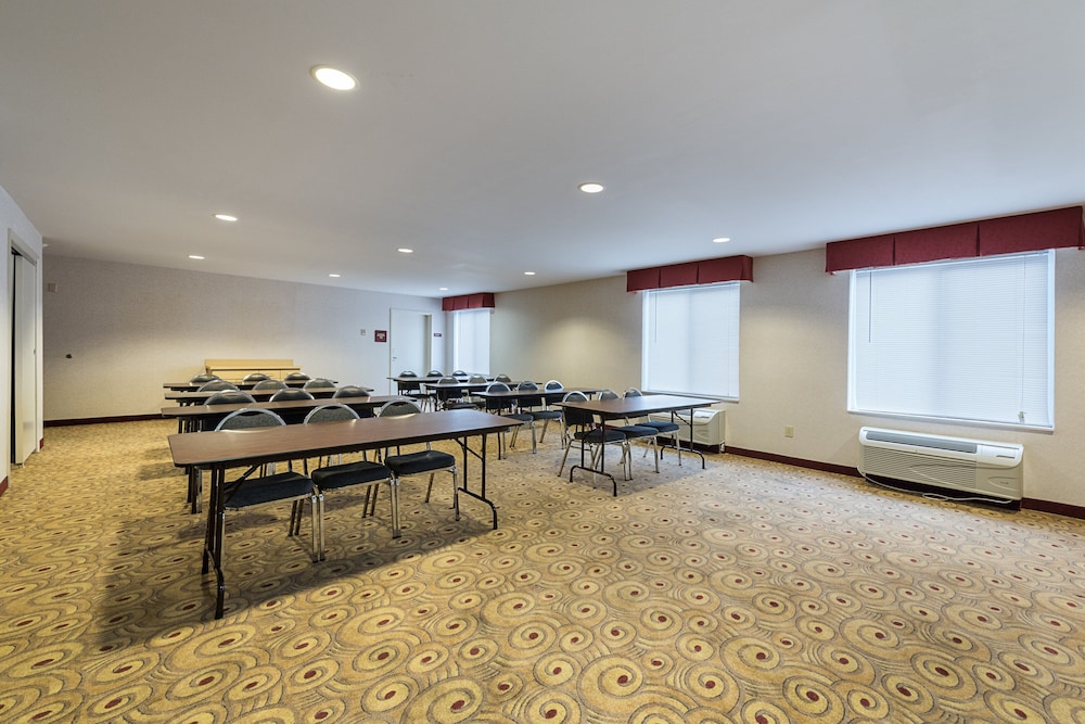 Red Roof Inn Etowah Athens TN - photo 26