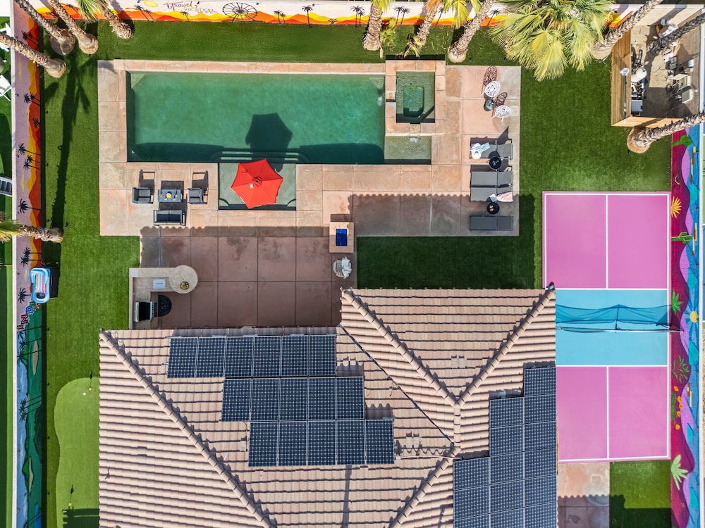 Luxurious Villa Living in Indio w Pool Spa — 4-Star Luxury Hotel in Indio, United States