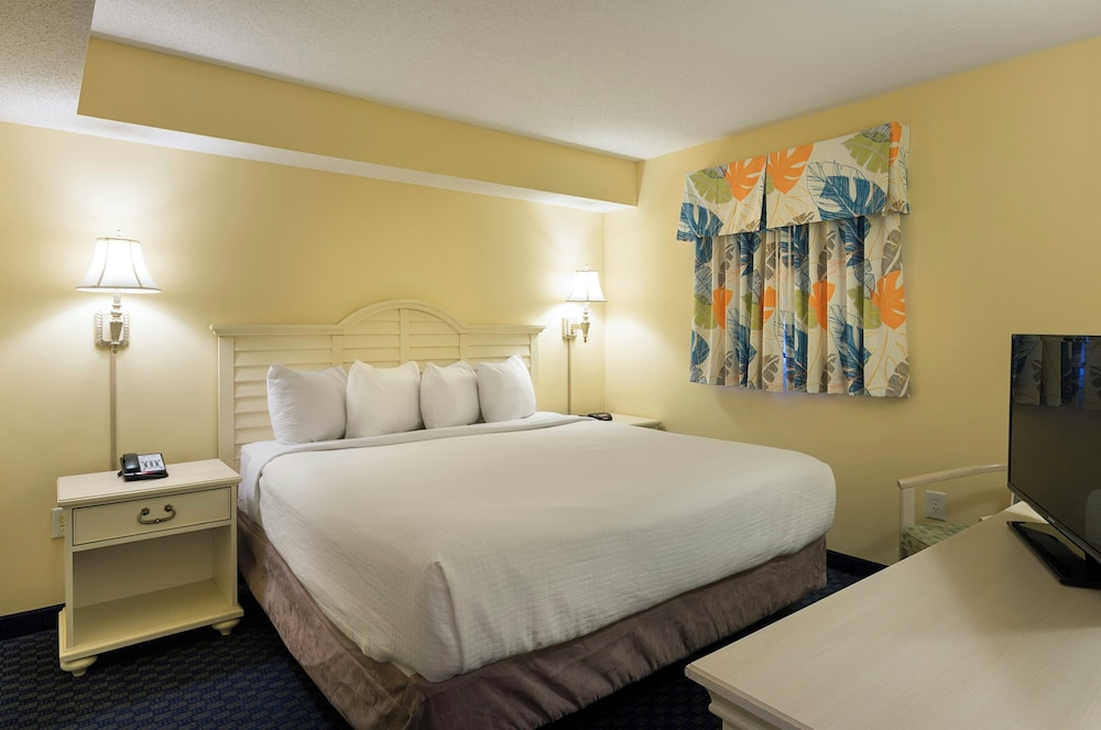 Ocean Reef Resort - photo 16