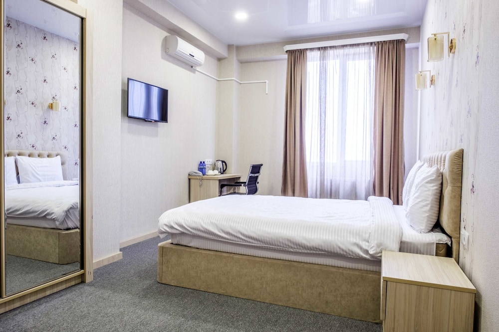 Blossom Inn - last minute hotel in Tbilisi