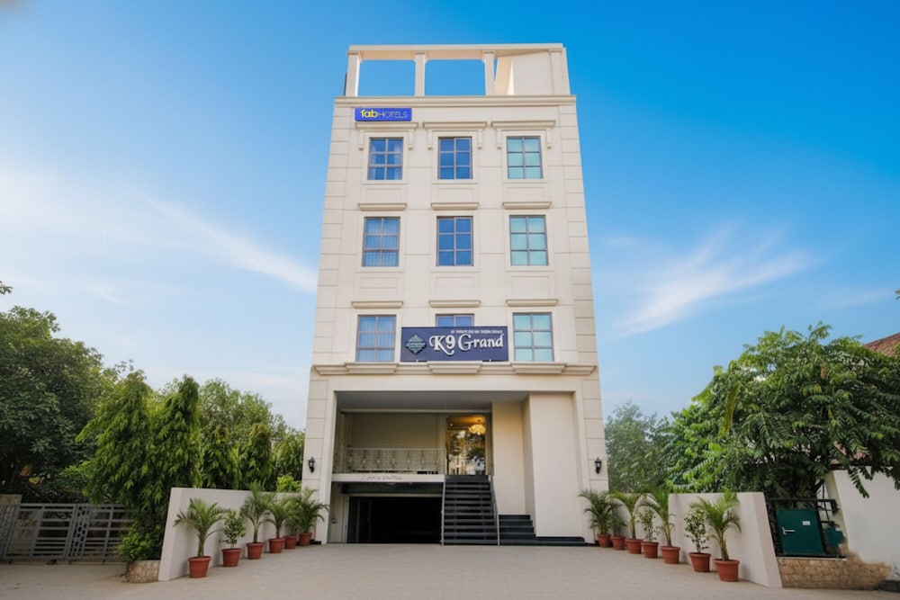 FabHotel Prime K9 Grand in Ludhiana, India