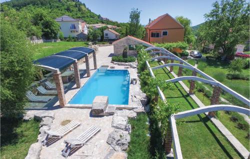 Awesome Home In Sinj With Sauna — 4-Star Luxury Hotel in Sinj, Croatia
