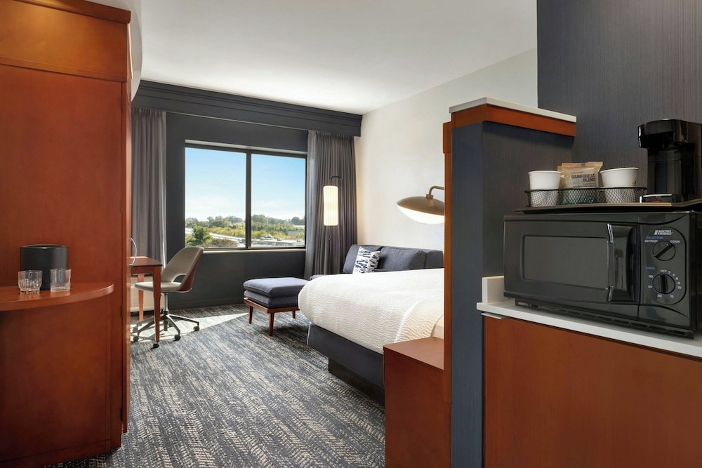 Courtyard by Marriott Lancaster - photo 5