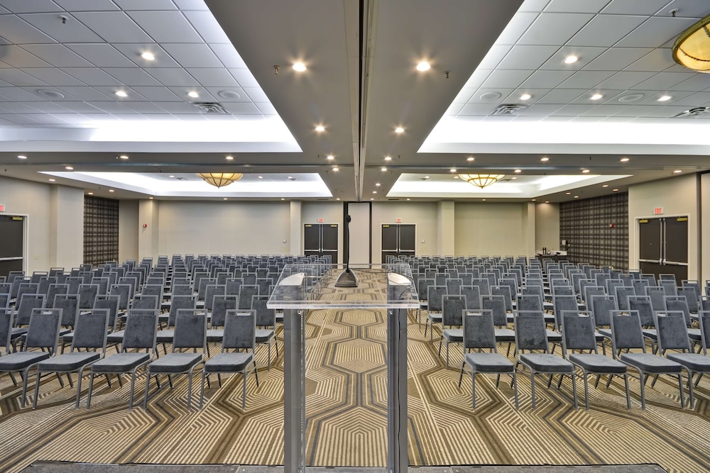 Embassy Suites Hotel Charlotte - photo 51