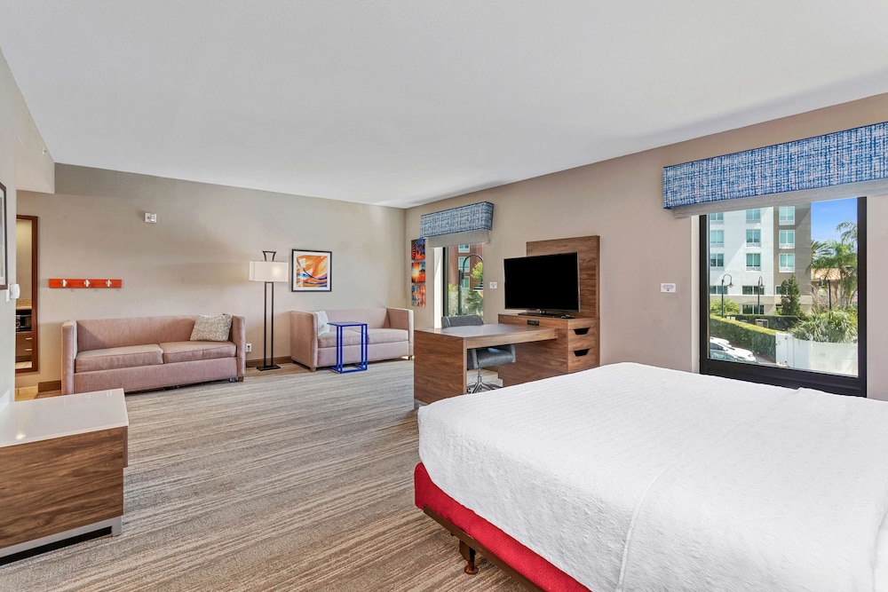 Hampton Inn & Suites Orlando Apopka - photo 15