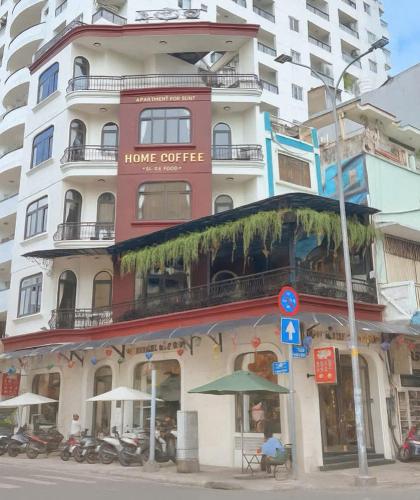 Home Coffee & Apartment 'Tea & Food' — 5-Star Luxury Hotel in Ho Chi Minh City, Vietnam