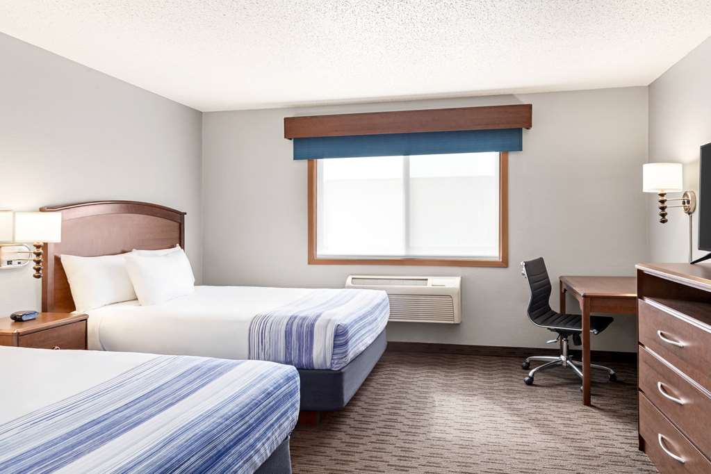 AmericInn by Wyndham Sauk Centre - photo 46