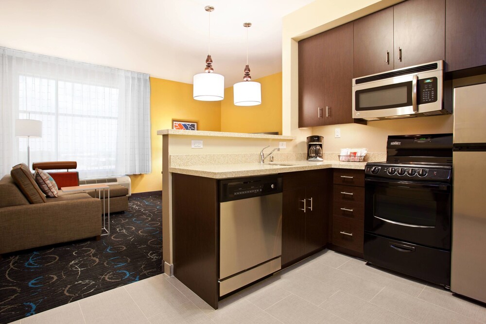 TownePlace Suites by Marriott Carlsbad - photo 12