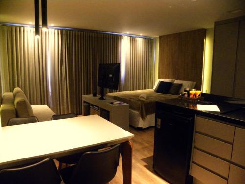 Apartamento Batel Água Verde Shopping Curitiba — 4-Star Luxury Hotel in Curitiba, Brasil