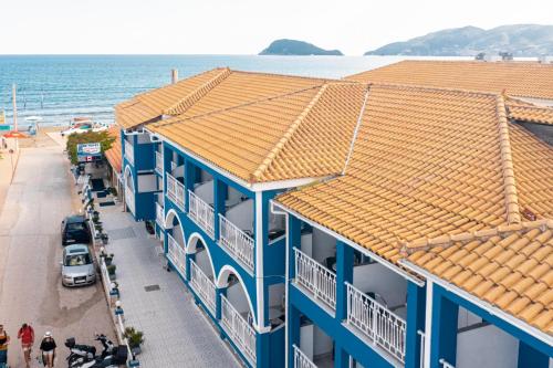 Blue Waves - carbon neutral hotel in Zakynthos