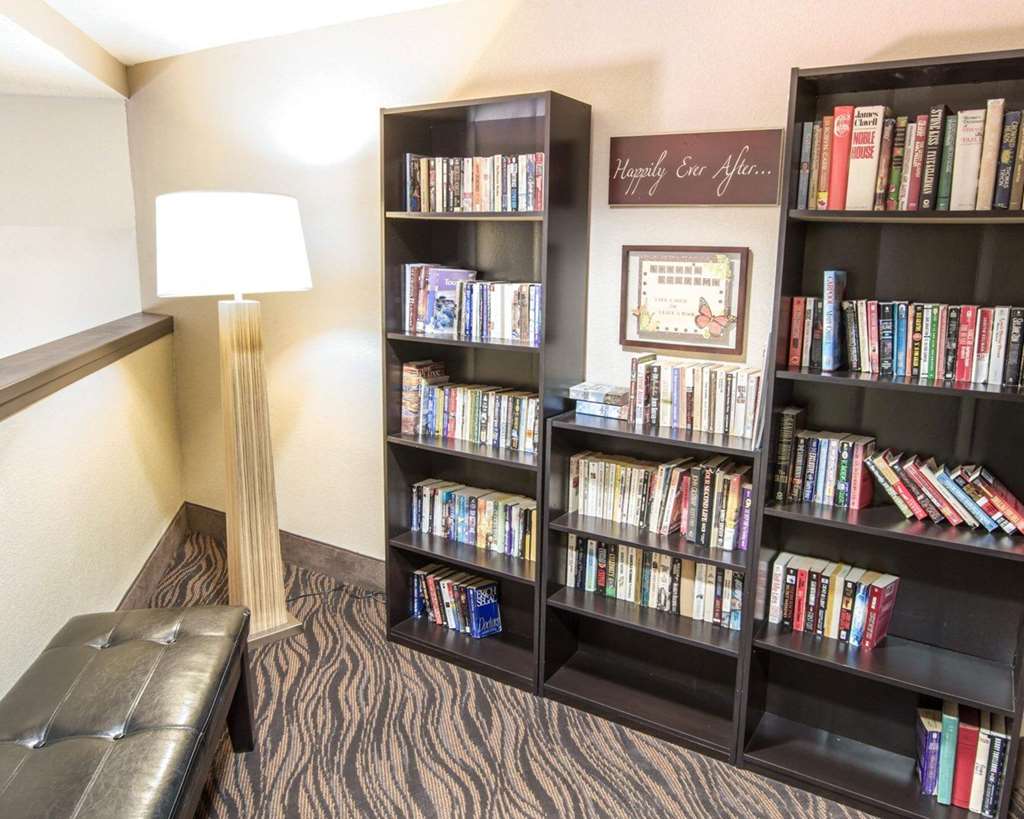 Sleep Inn North Scottsdale near Mayo Clinic - photo 9