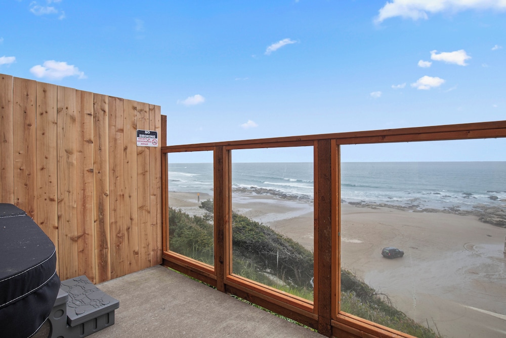 Seagull Beachfront Inn - photo 91