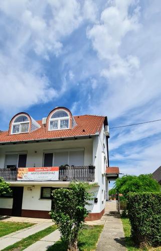 Arató Vendégház - last minute hotel in Pecs