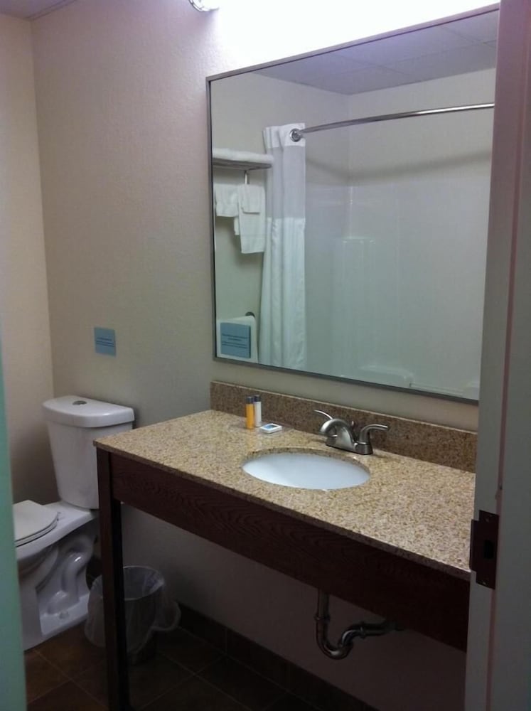 Pleasant Night Inn Carthage Near Fort Drum - photo 20