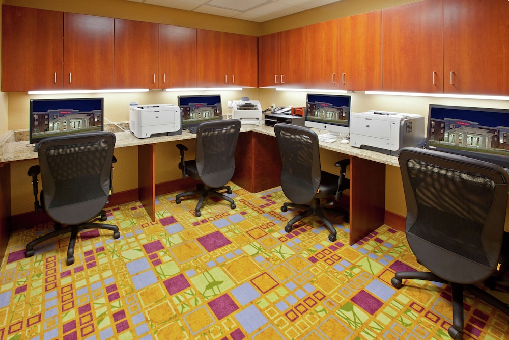 Hampton Inn Detroit Auburn Hills North - photo 26