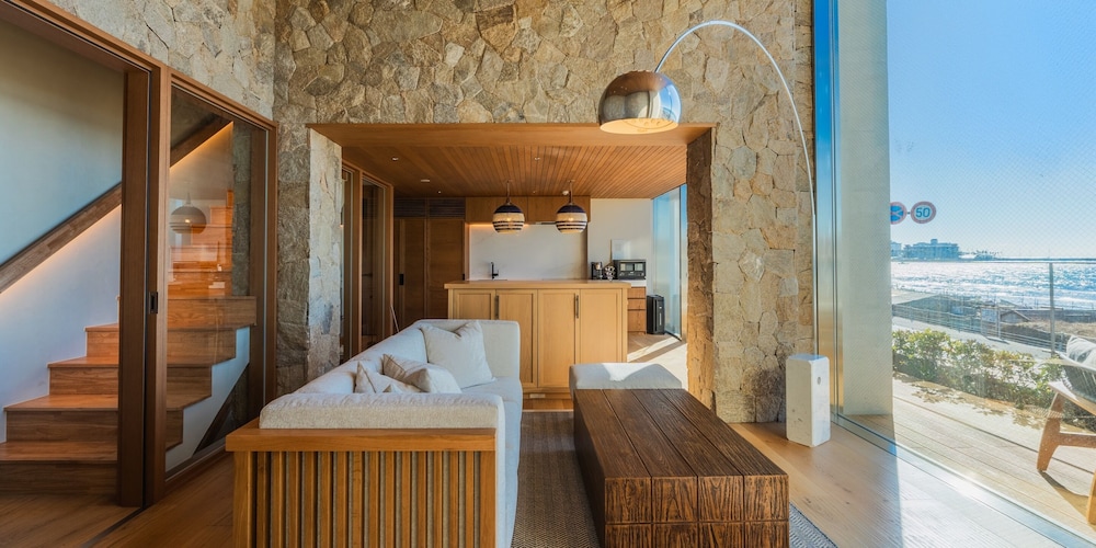 Umito Villa Kamakura Zaimokuza — 4-Star Luxury Hotel in Kamakura, Japan