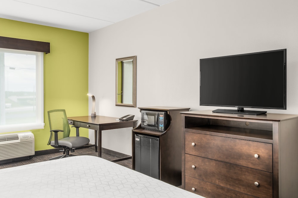 Holiday Inn Express & Suites Wilmington Newark by IHG - photo 30