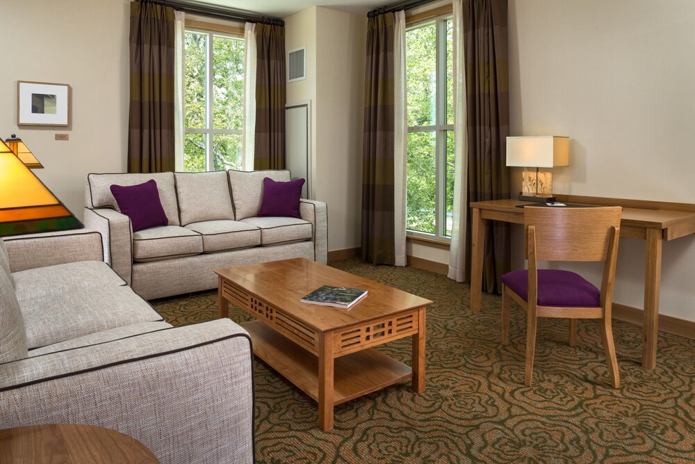 The Inn at Swarthmore - photo 8