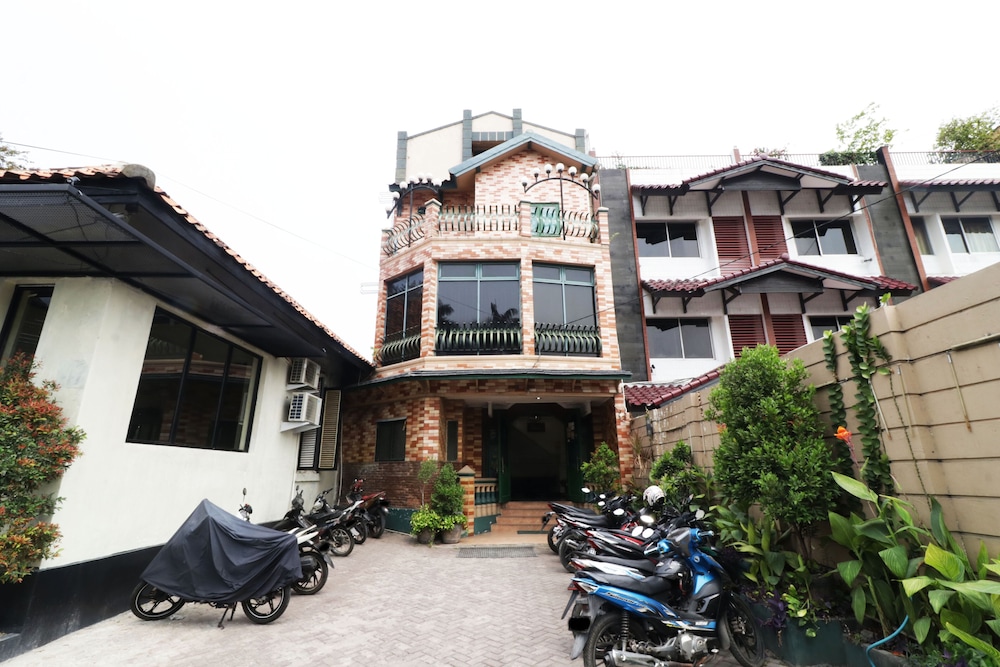 Hotel Alamanda - carbon neutral hotel in Jakarta