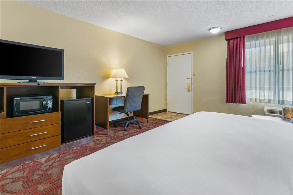 Best Western Pine Springs Inn - photo 14