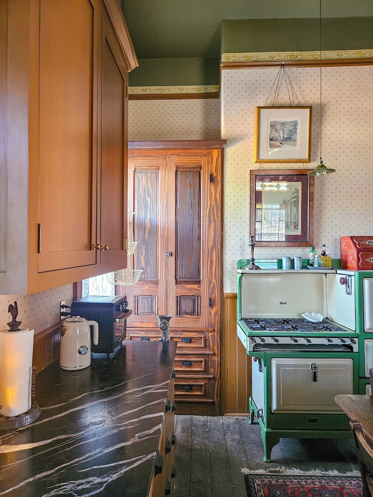 The JD Hyde Historic Inn - photo 74