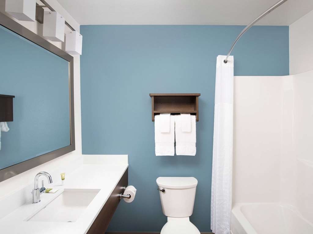 WoodSpring Suites Lackland near Sea World - photo 12