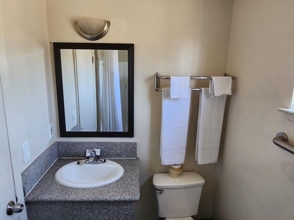 Vince's Motel Inc. - photo 22