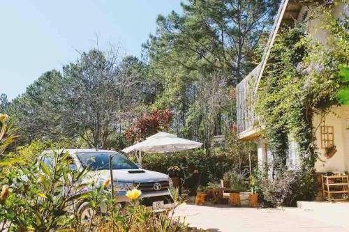 Romantic house on a pine hill Dalat — 4-Star Luxury Hotel in Da Lat, Vietnam
