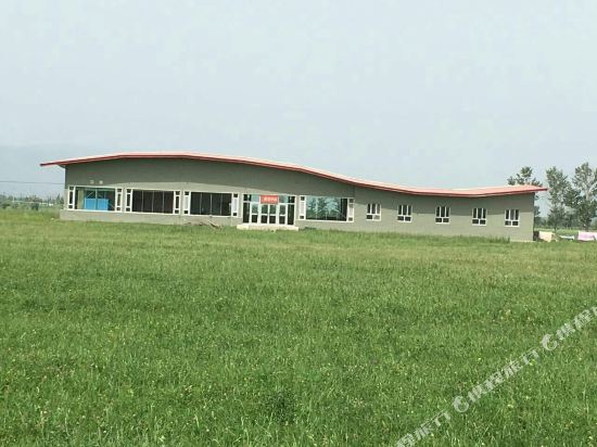 Heyang Lvcheng Tourist Hotel — hotel in Xinyuan