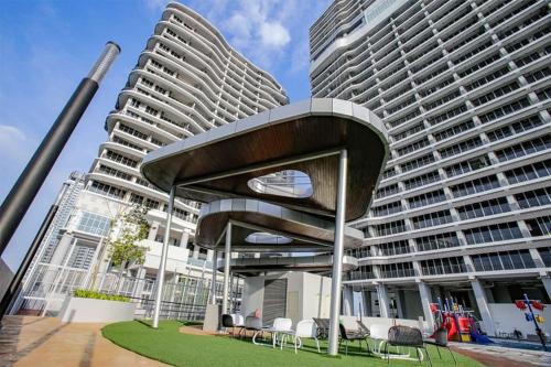 1410Encorp Bathtud Netflix 100mbps Legoland By STAY — 4-Star Luxury Hotel in Johor Bahru, Malaysia