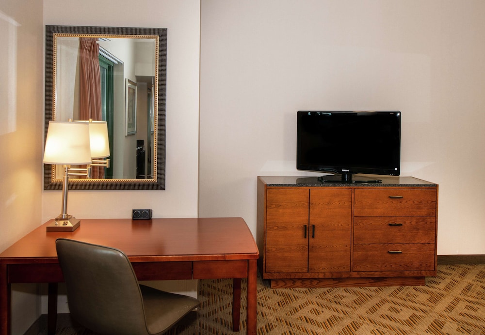 DoubleTree by Hilton Philadelphia West - photo 18