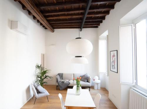 Rufina Apartment — 4-Star Luxury Hotel in Rome, Italy