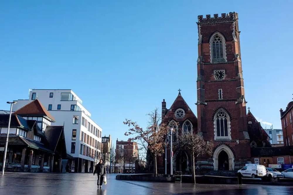 Studio Sleeps 2 Pets Ok Action Park & Stn Close — 4-Star Luxury Hotel in London, United Kingdom