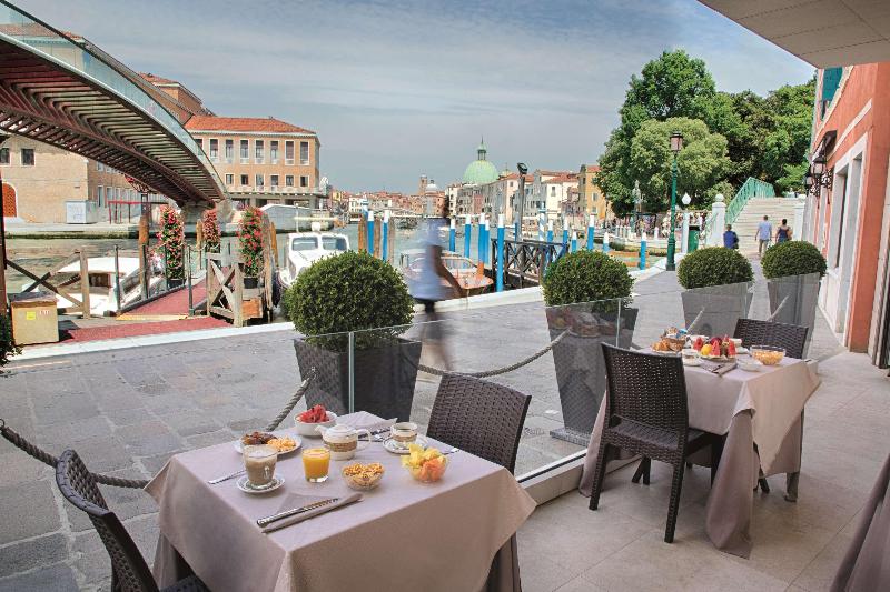 Hotel Santa Chiara & Residenza Parisi