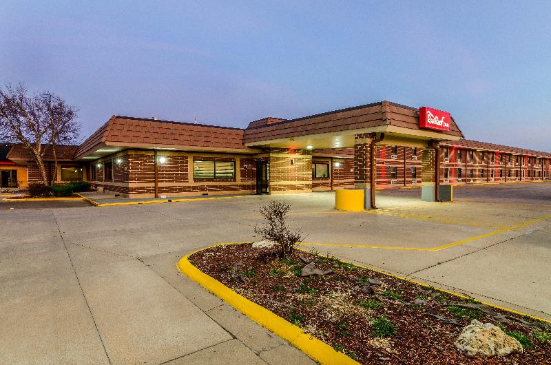Red Roof Inn & Conference Center Wichita Airport - photo 7