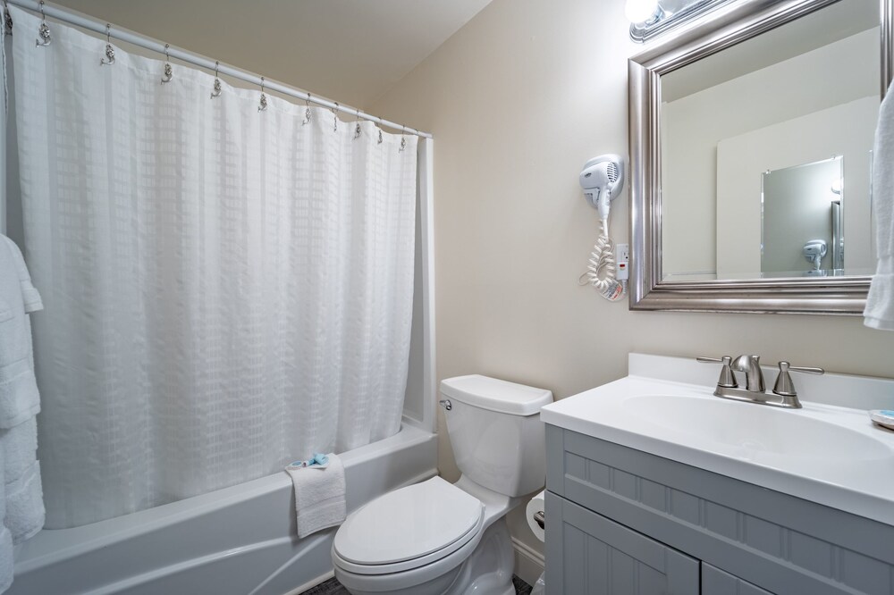 Ocean Glass Inn - photo 58