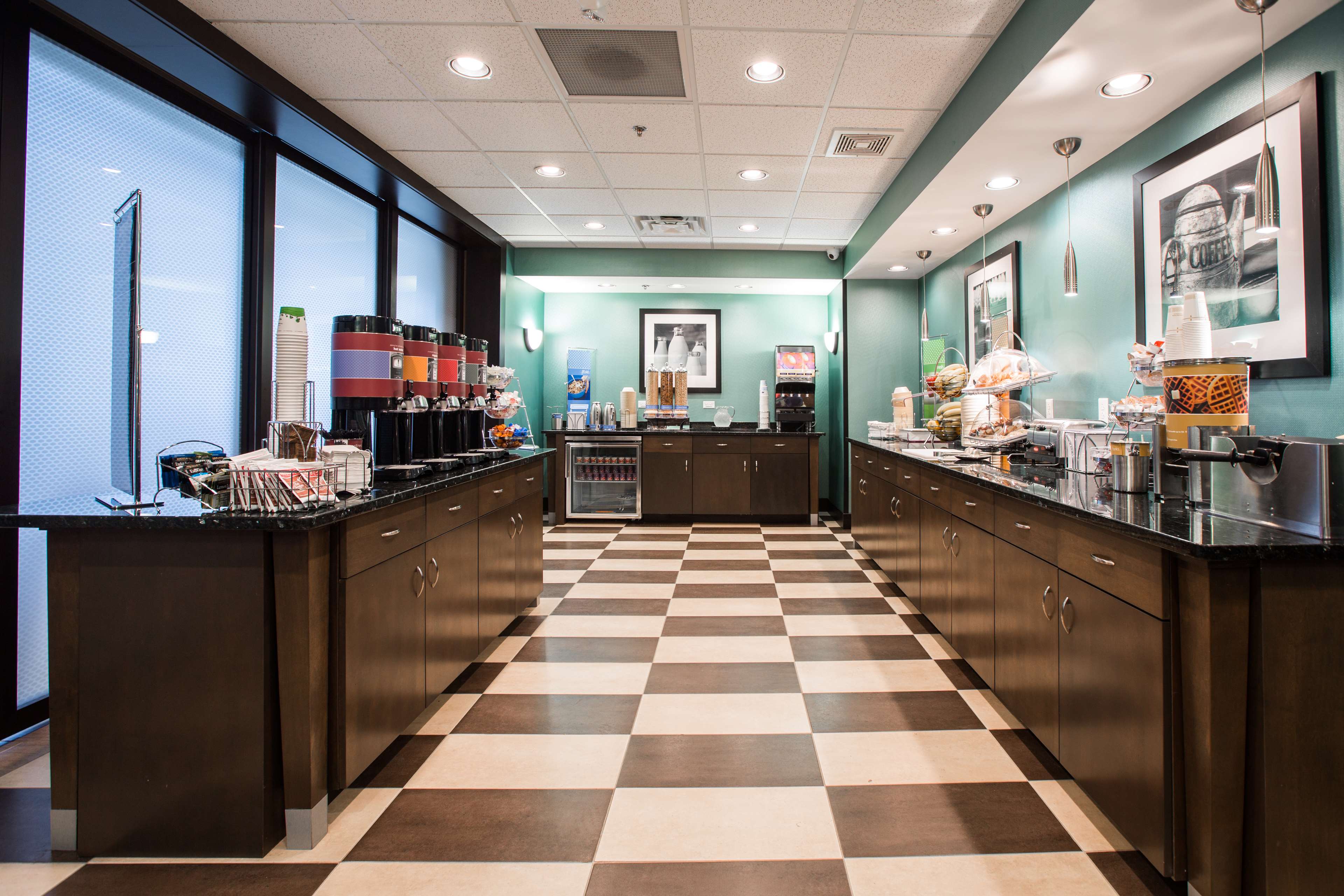 Hampton Inn & Suites Toledo Westgate - photo 7