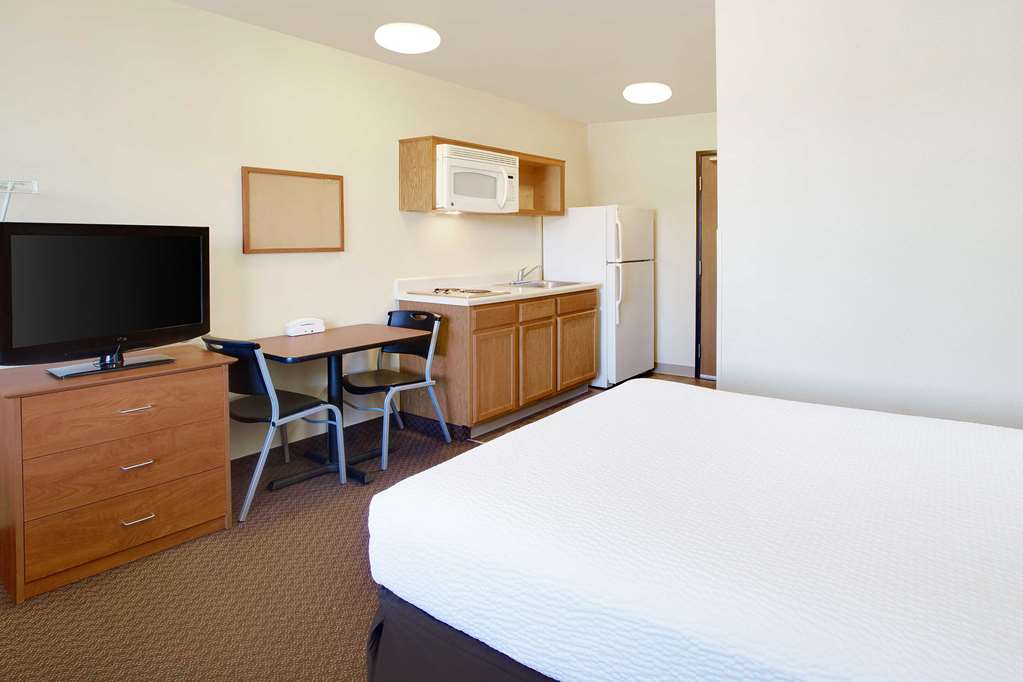 WoodSpring Suites Baton Rouge East I 12 - photo 6