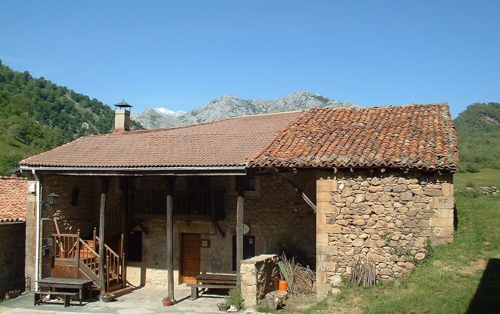 Posada La Escuela De Cicera in Linares, Spain