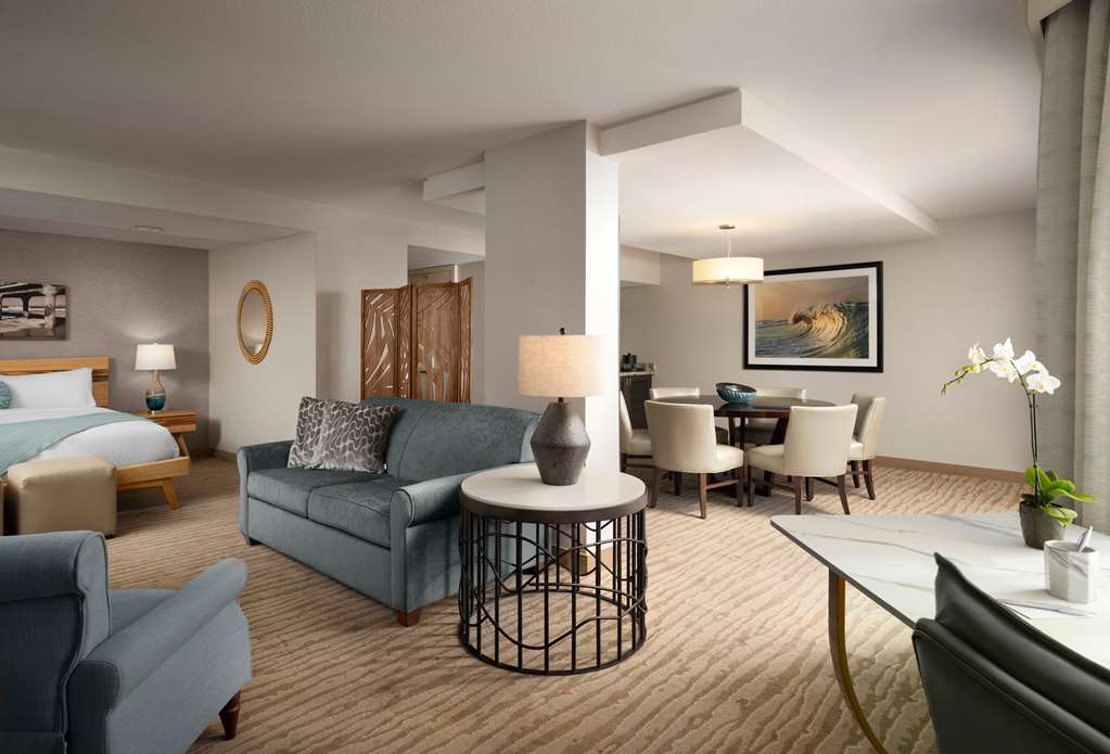 Sonesta Redondo Beach & Marina - photo 13