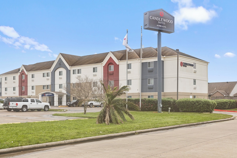 Candlewood Suites Port Arthur Nederland an IHG Hotel - photo 2