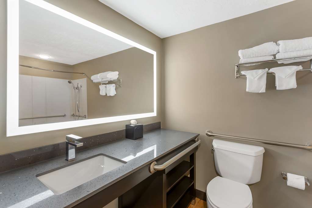 Best Western Plus Grant Creek Inn - photo 55