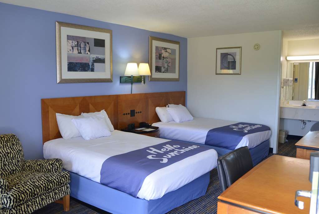 Days Inn by Wyndham Luray Shenandoah - photo 21