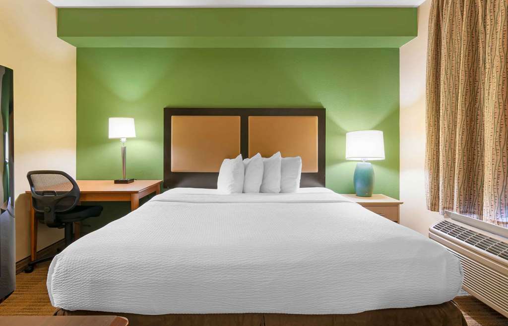 Extended Stay America Overland Park Metcalf - photo 29