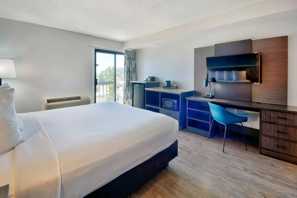 Studio 6 Suites Lawndale CA South Bay - photo 26